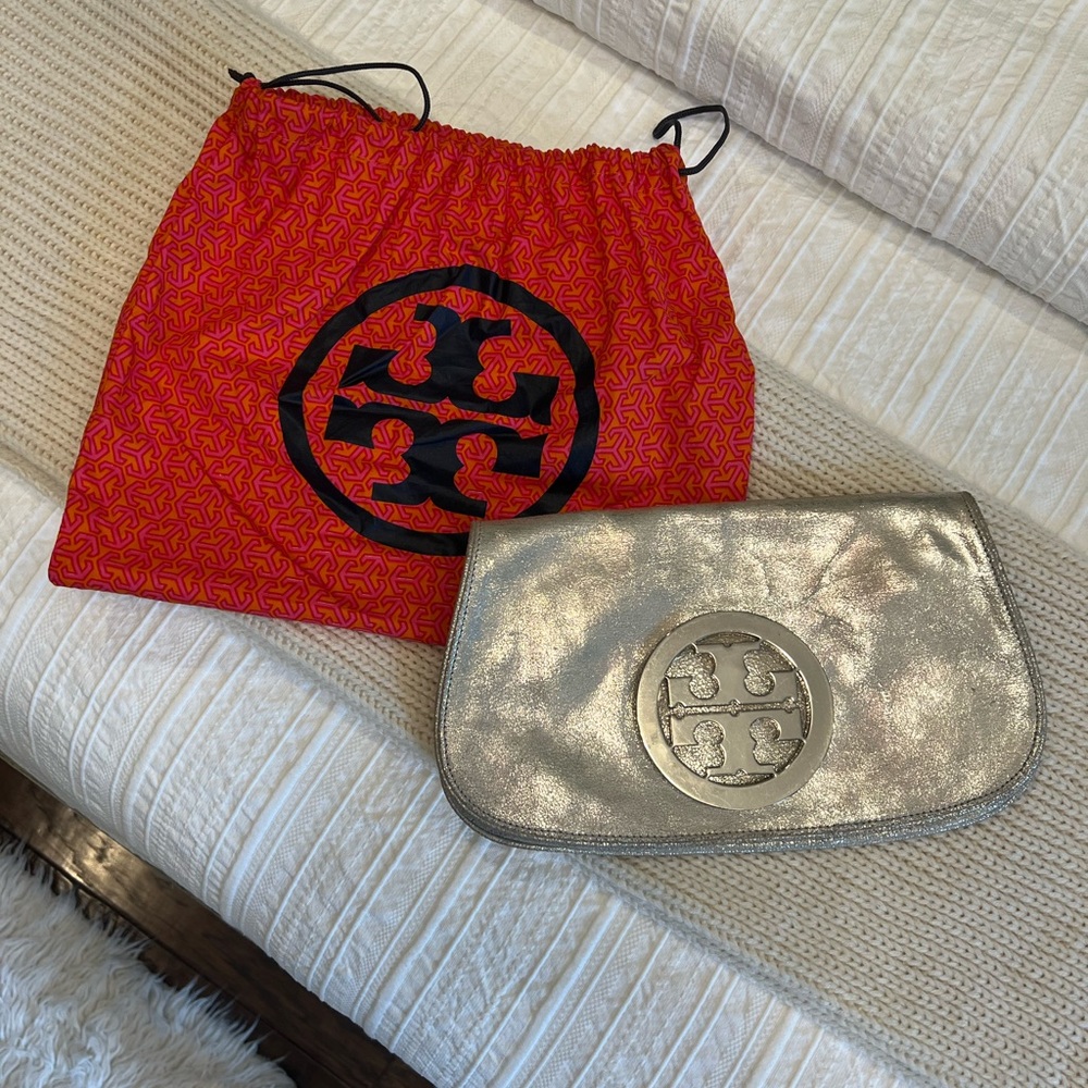 Tory Burch Silver Leather Clutch